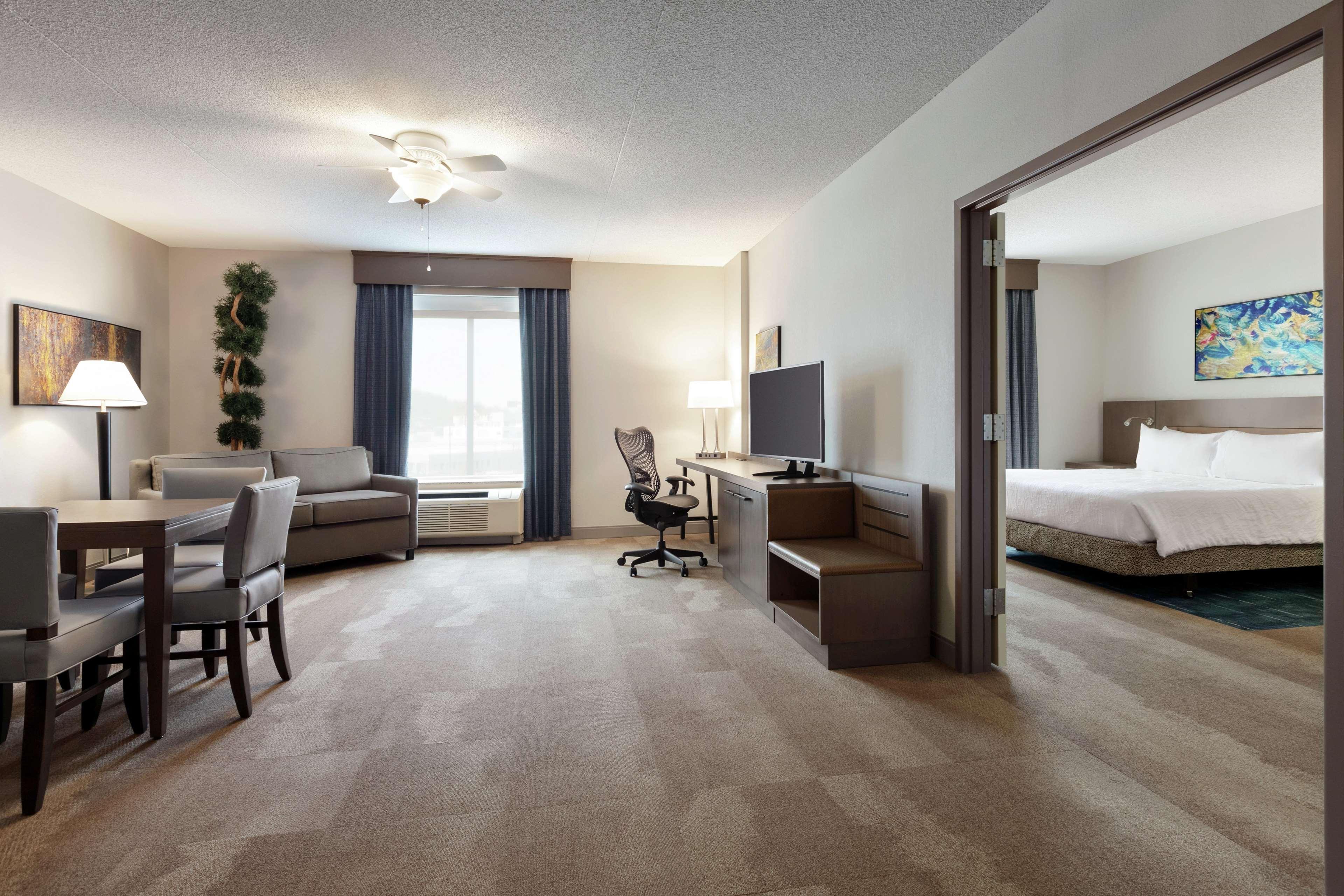 Hilton Garden Inn Harrisburg East Екстер'єр фото